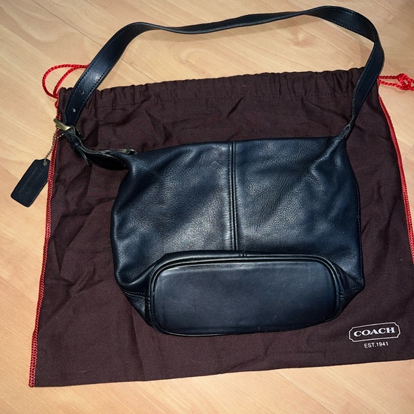 Coach small black leather shoulder bag - Picture 2 of 9